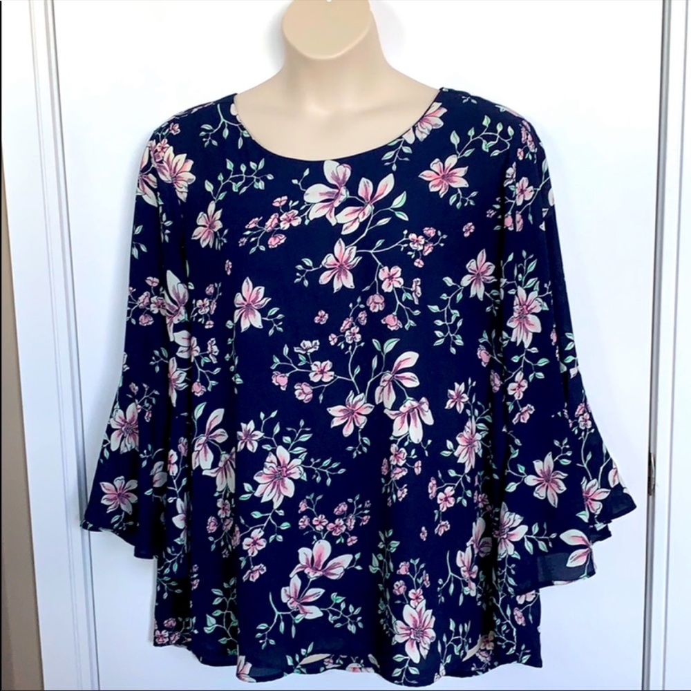 Lily Morgan Navy Floral Bell-sleeve Blouse 2X